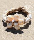 Shell on woven leaf - Small A - Sand in my Shoes - Afbeelding 2