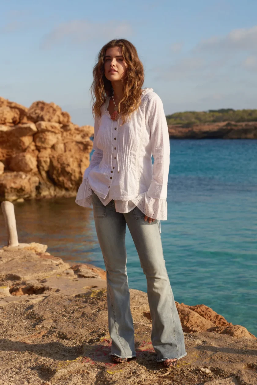 Embroidered Blouse Brisa – White - Image 2