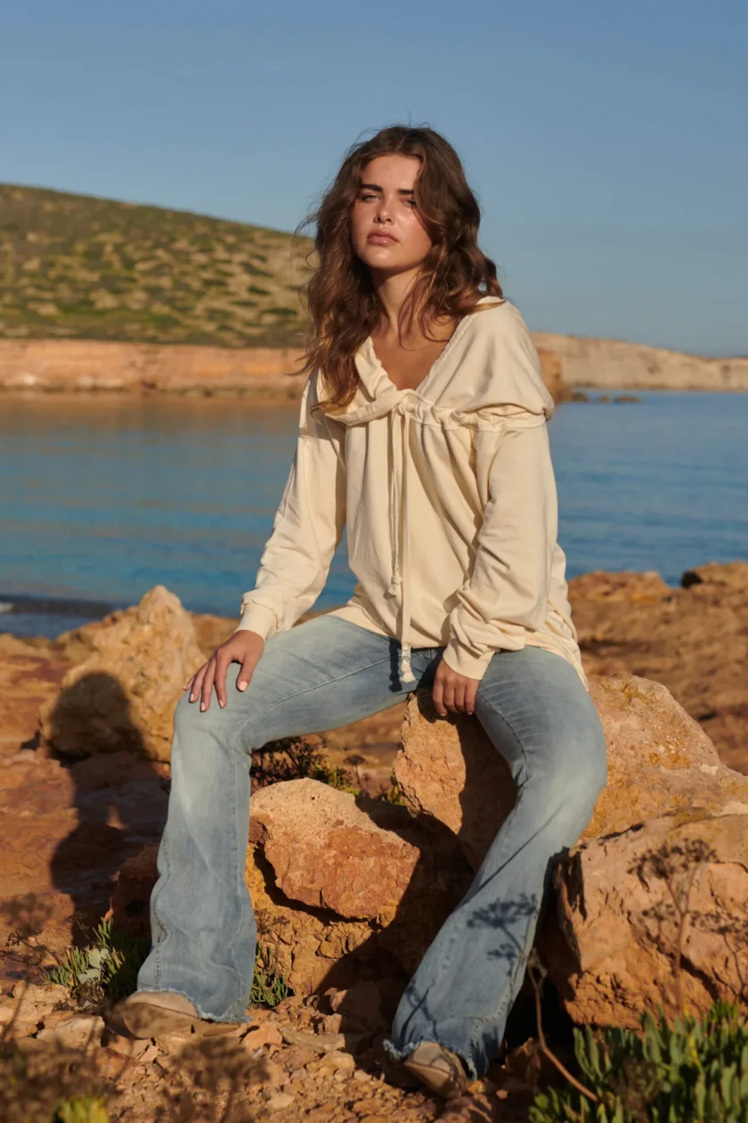 Sweater Hoodie Formentera – Cream - Image 2
