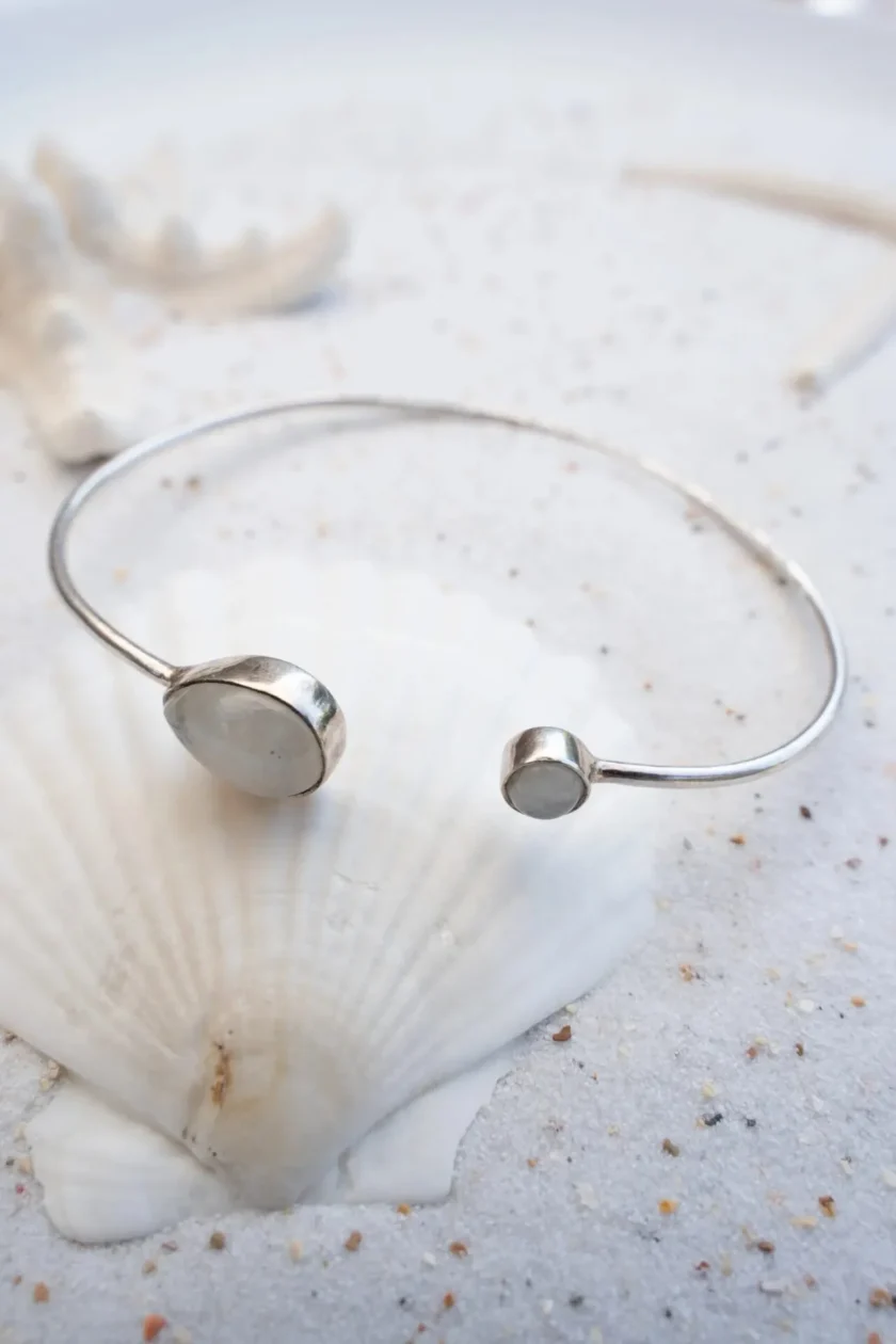 Drip Bangle Silver White