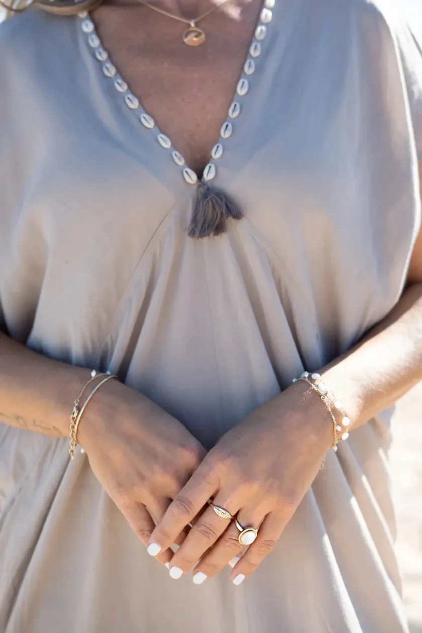 Ring Round Stone Gold White - Imagen 3