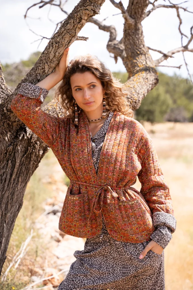 Coat Totana