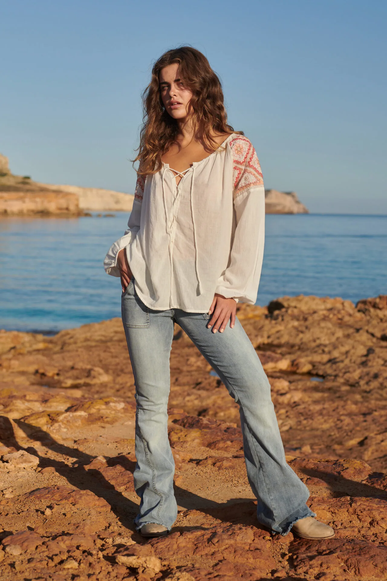 Blouse Embroidery white / sunset - Isla Ibiza Bonita 5 Blouse Embroidery white / sunset - Isla Ibiza Bonita – Image 5