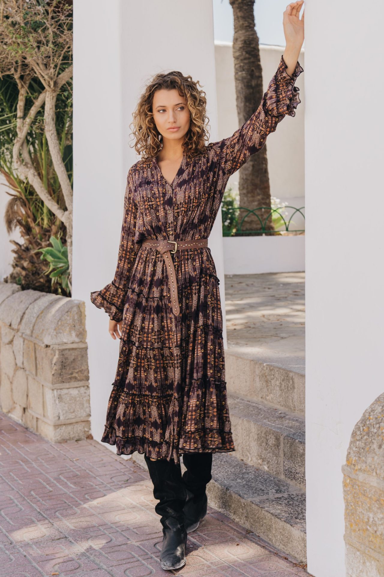 Jurk Autumn Tribes Bruin 1 Robe Automne Tribus Marron