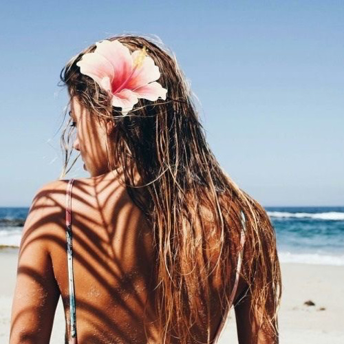 Body & Hair Wash Tiare - Hei Poa 7 Body & Hair Wash Tiare - Hei Poa – Bild 7